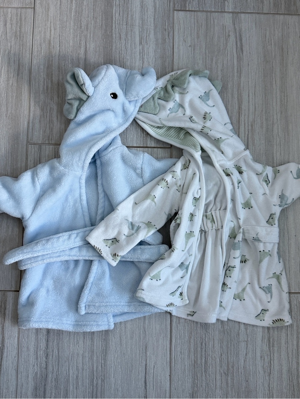 Carter's Dinosaur Hooded Baby Robe Plush Light Blue Elephant Robe newborn